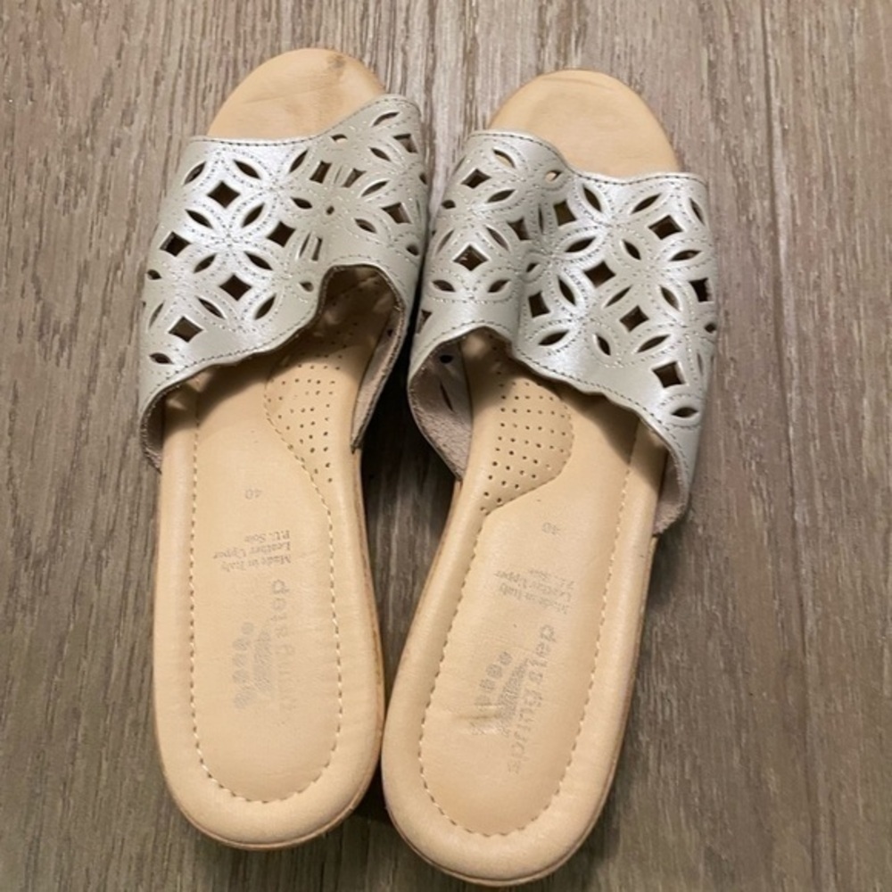 Spring Step size 40 sandal